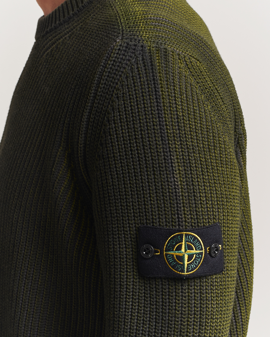 Men | Sweaters & Knitwear | Stone Island | Popcorn Stitch Spray Coloured Cotton Crewneck Green
