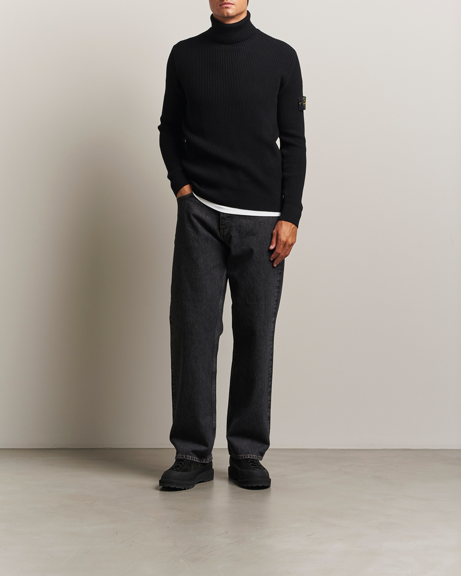 Men | Sweaters & Knitwear | Stone Island | Full Rib Wool Turtleneck Black
