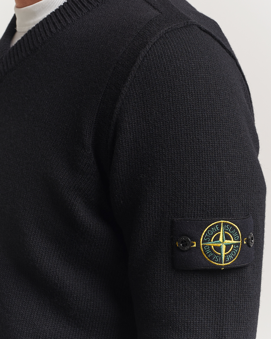 Men | Sweaters & Knitwear | Stone Island | Knitted Lambswool V-Neck Black