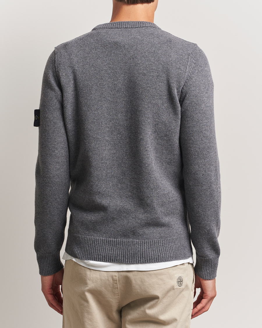Men | Sweaters & Knitwear | Stone Island | Knitted Lambswool Crew Neck Cement Melange