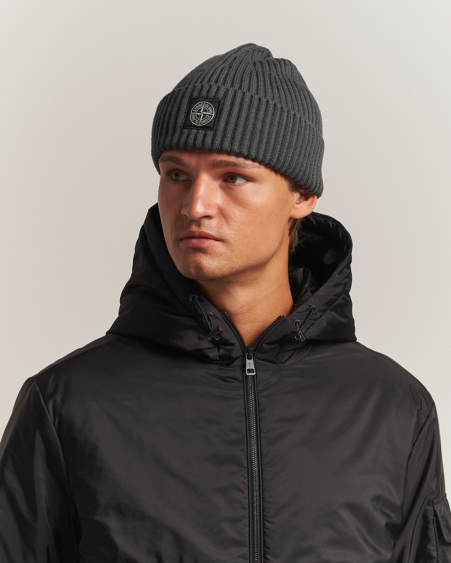 Men | Beanies | Stone Island | Full Rib Wool Beanie Lead Grey
