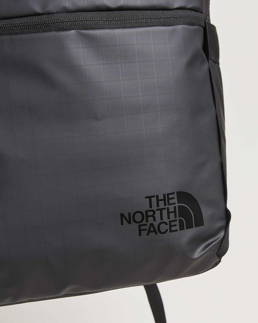 Men | Bags | The North Face | Base Camp Voyager Daypack Black