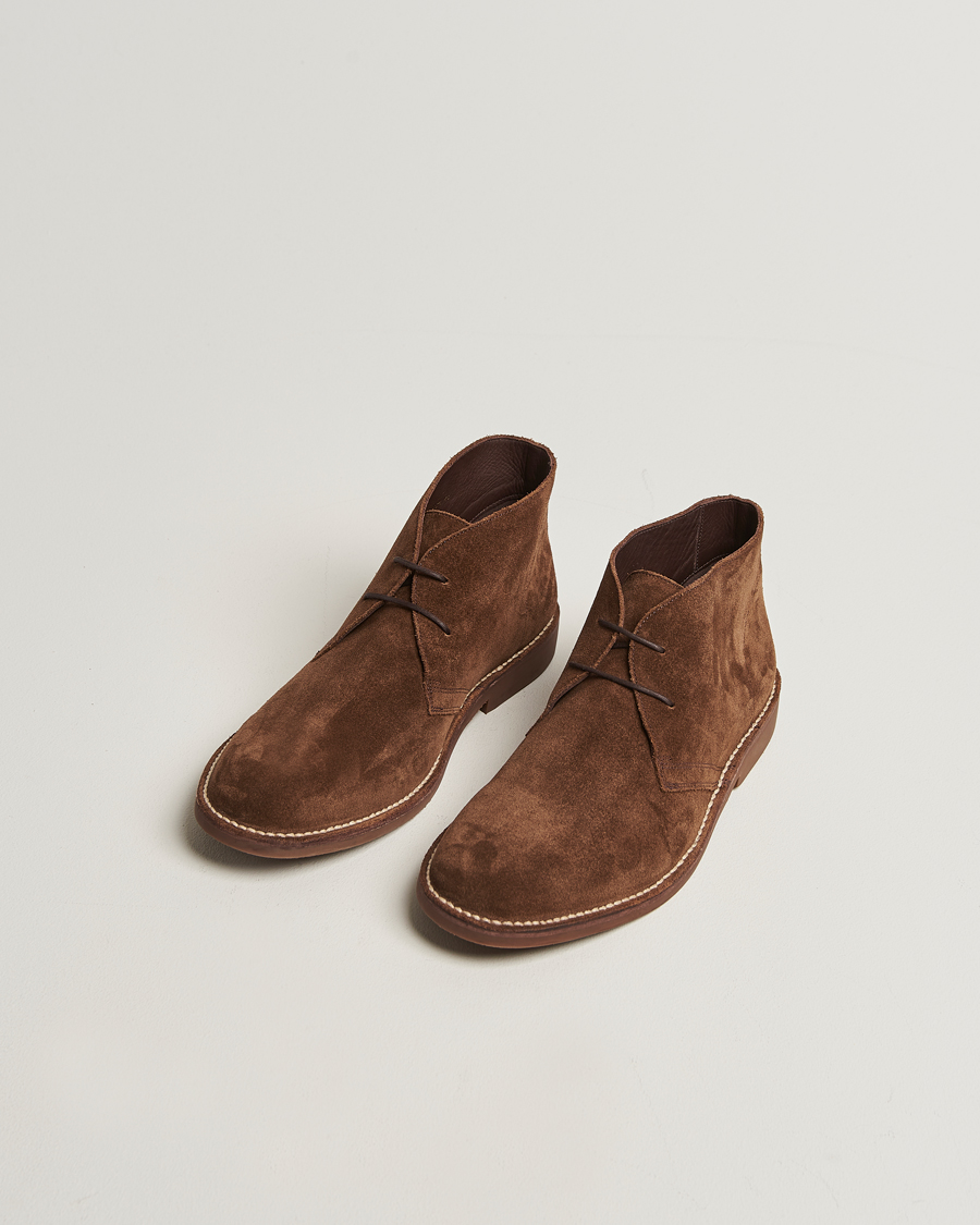 Men | Boots | Loake Shoemakers | Sahara Suede Chukka Dark Brown