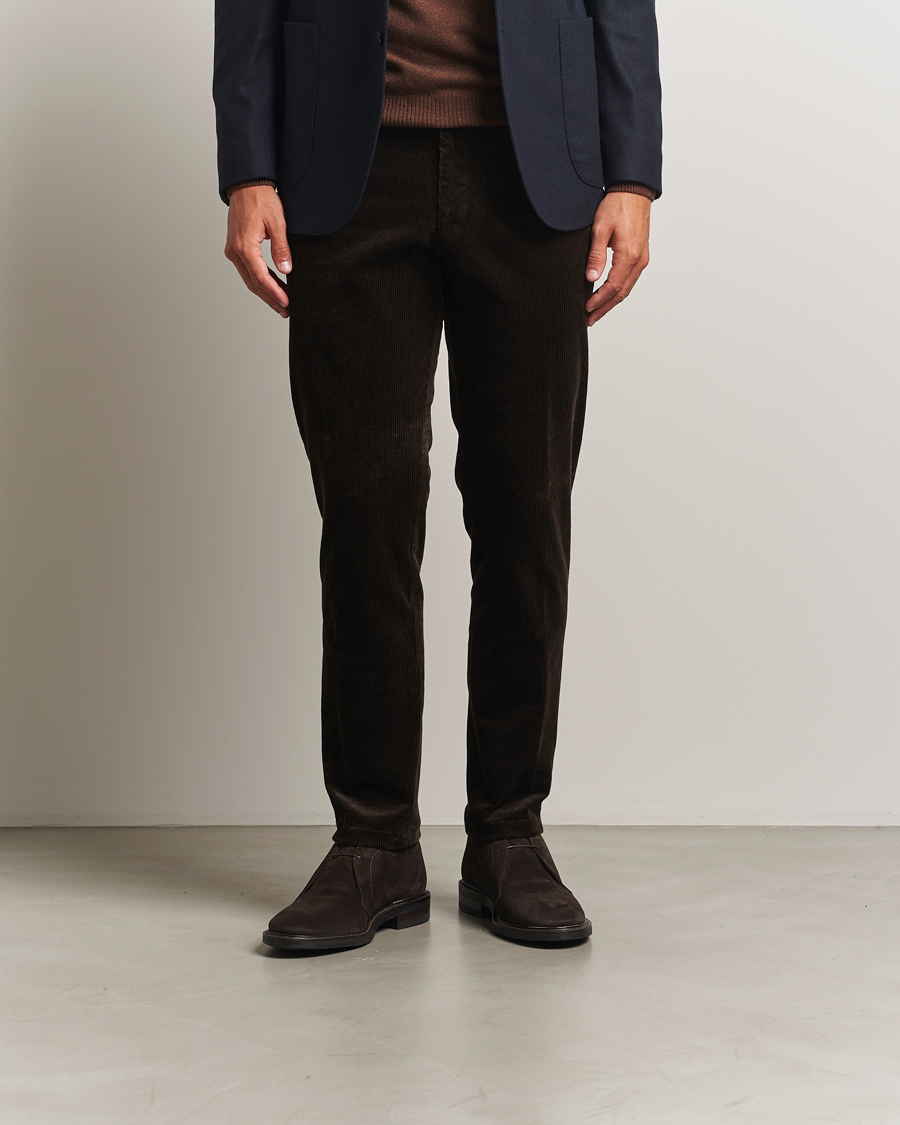 Men | Boots | Loake 1880 | Berkeley Suede Boot Dark Brown