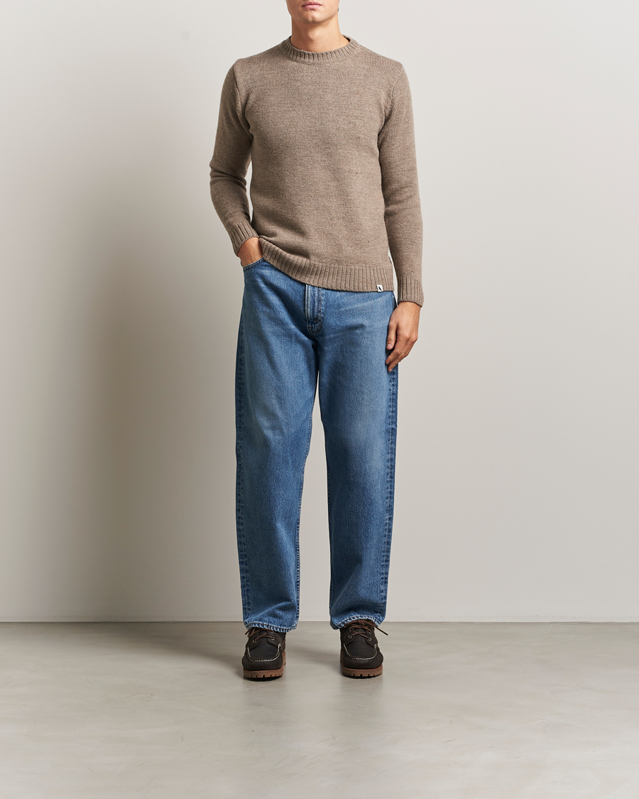 Men | Sweaters & Knitwear | Peregrine | Maker's Stitch Merino Crew Light Brown