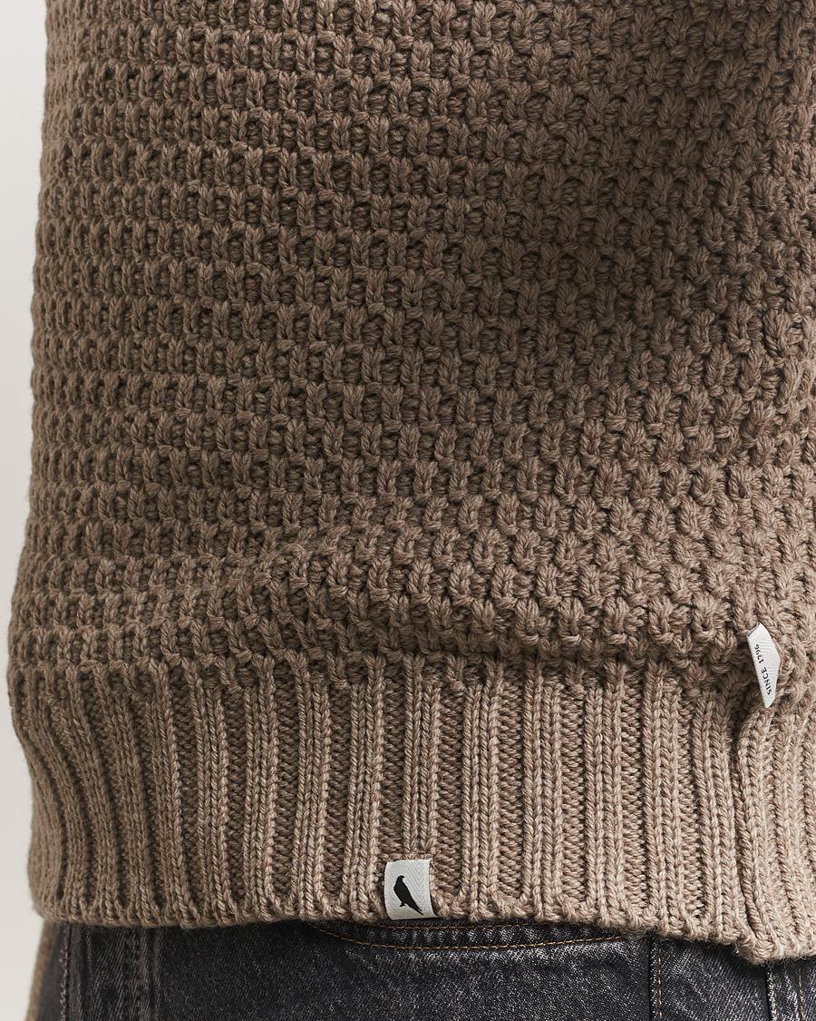 Men | Sweaters & Knitwear | Peregrine | Winston Merino Crew Light Brown