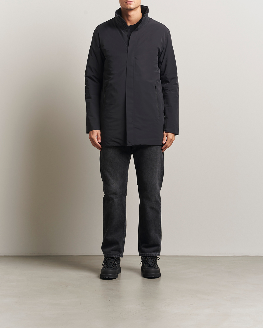 Men | Coats & Jackets | Scandinavian Edition | Town II APEX Waterproof Lightweight Coat Graphite