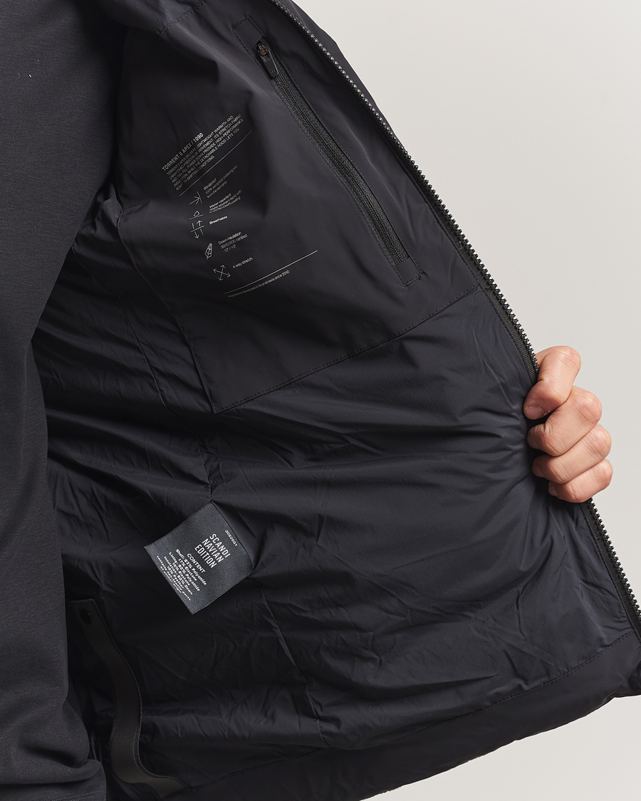 Men | Coats & Jackets | Scandinavian Edition | Torrent II Apex Hooded Puffer Jacket Graphite
