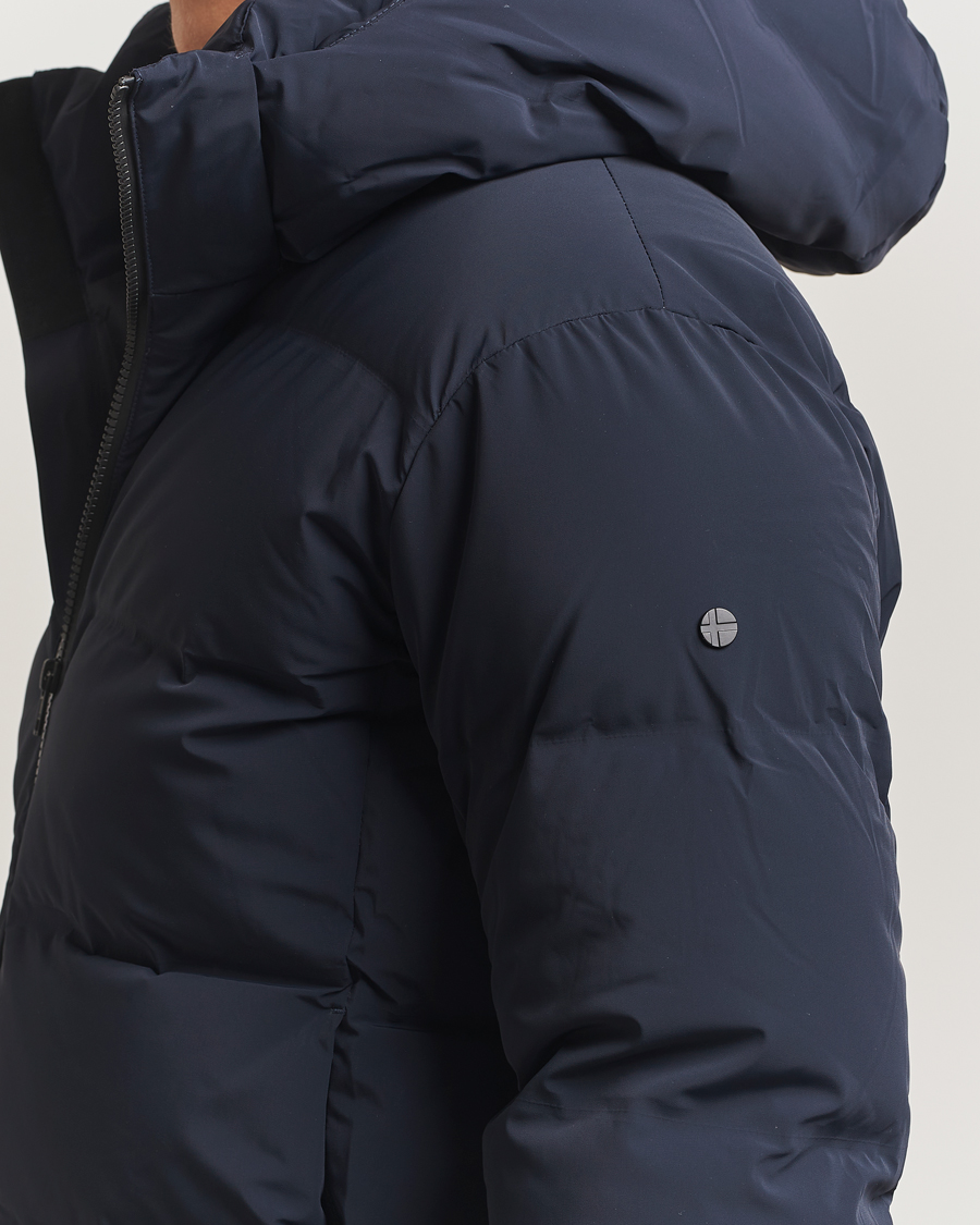 Men | Coats & Jackets | Scandinavian Edition | Torrent II Apex Hooded Puffer Jacket Navy