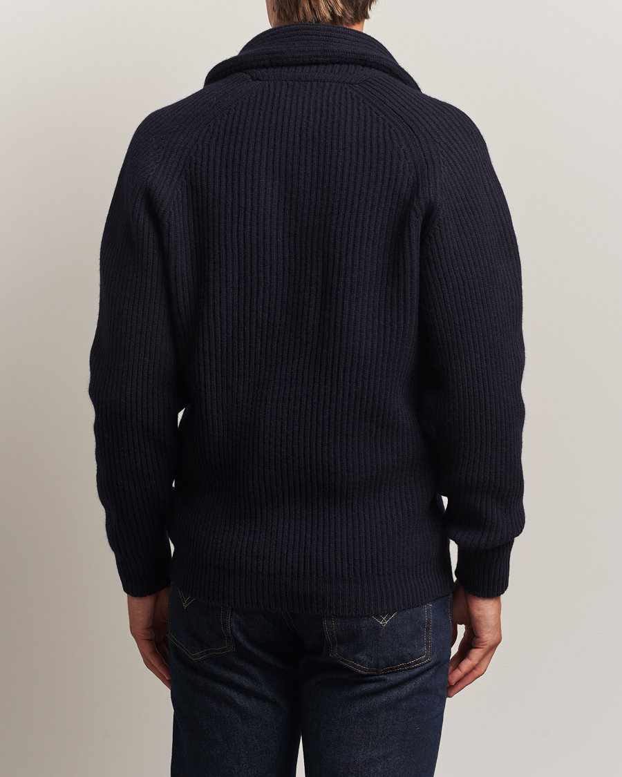 Men | Sweaters & Knitwear | William Lockie | Windsor Geelong Lambswool Shawl Cardigan Navy