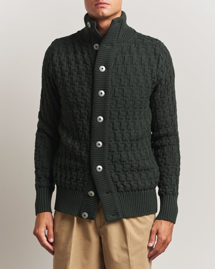 Men | Sweaters & Knitwear | S.N.S. Herning | Stark Wool Cable Cardigan Dark Forest Green
