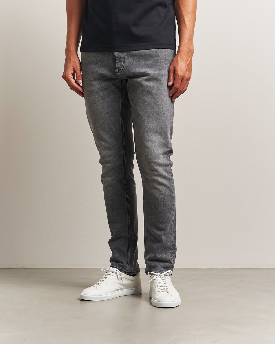Men | Jeans | Tiger of Sweden | Pistolero Jeans Washed Grey