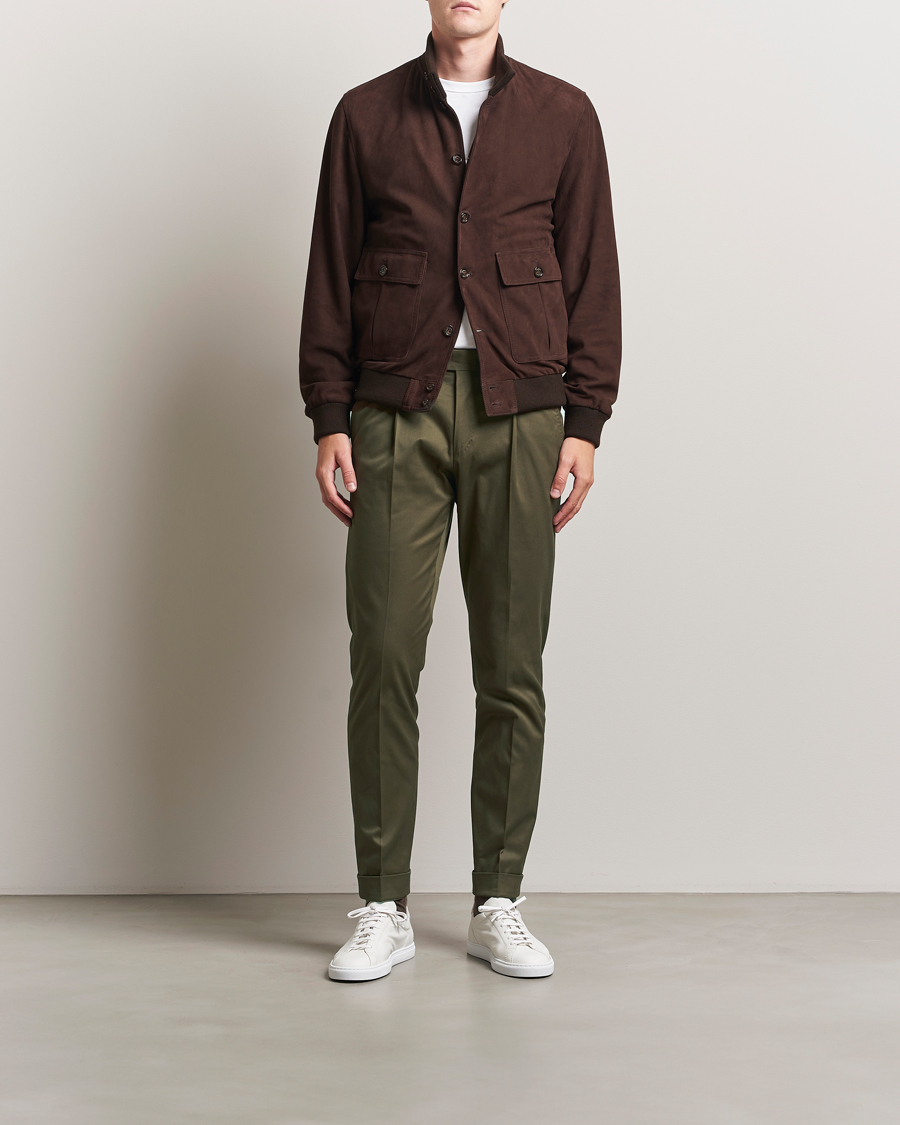 Men | Trousers | Tiger of Sweden | Tenuta Pleated Cotton Trousers Deep Olive