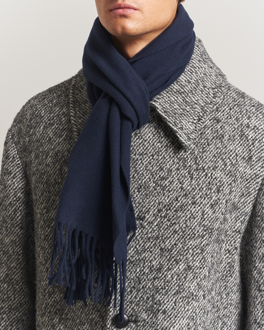 Men | Scarves | Tiger of Sweden | Sylan Wool Scarf Light Ink