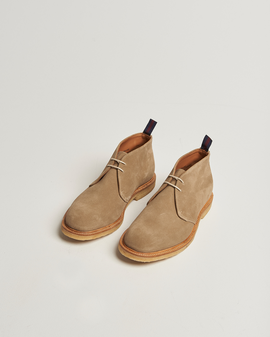 Men | Boots | Sanders | Bertie Crepe Sole Suede Chukka Dirty Buck