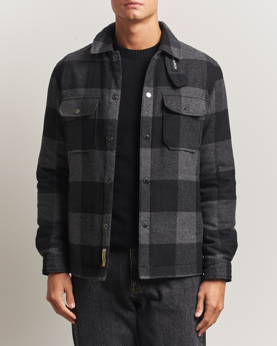 Men | Coats & Jackets | Woolrich | Alaskan Melton Wool Shirt Jacket Charcoal Buffalo