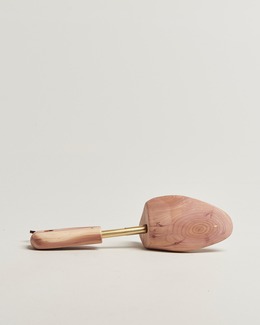 Men | Shoe Care | R.M.Williams | Cedar Boot Tree Natural