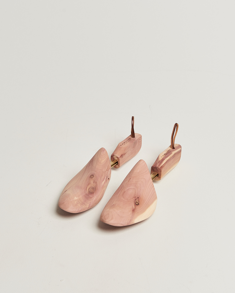 Men | Shoe Care | R.M.Williams | Cedar Boot Tree Natural