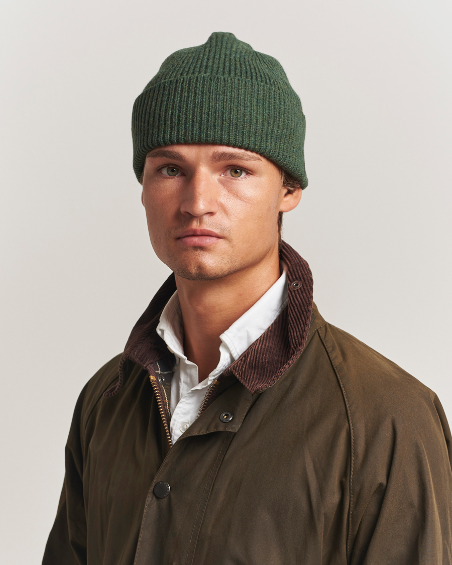 Men | Beanies | Robert Mackie | Clyde Lambswool Beanie Green