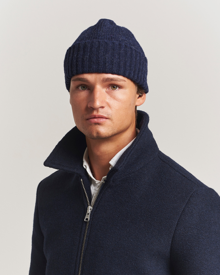 Men | Beanies | Robert Mackie | Rona Ribbed Shaggy Lambswool Beanie Blue