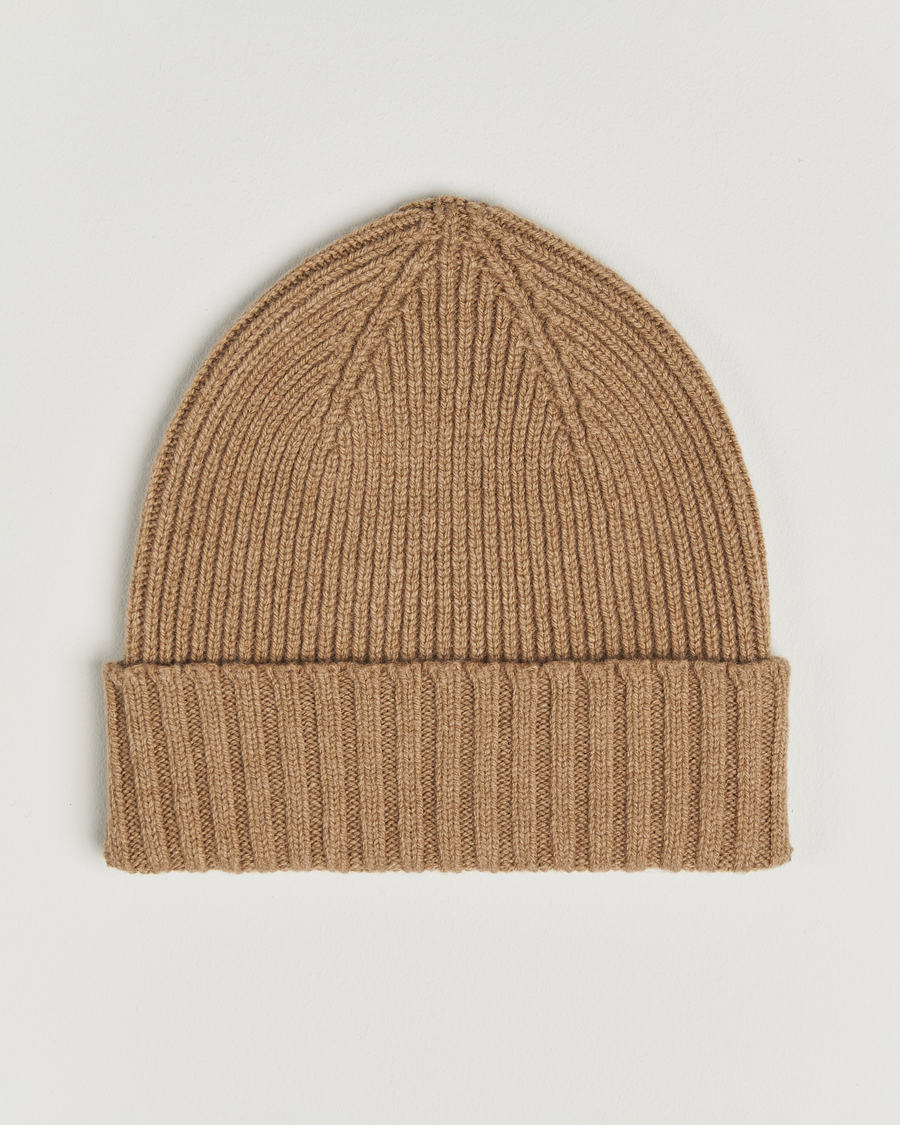 Men | Beanies | Robert Mackie | Kingswell Ribbed Wool/Cashmere Beanie Beige