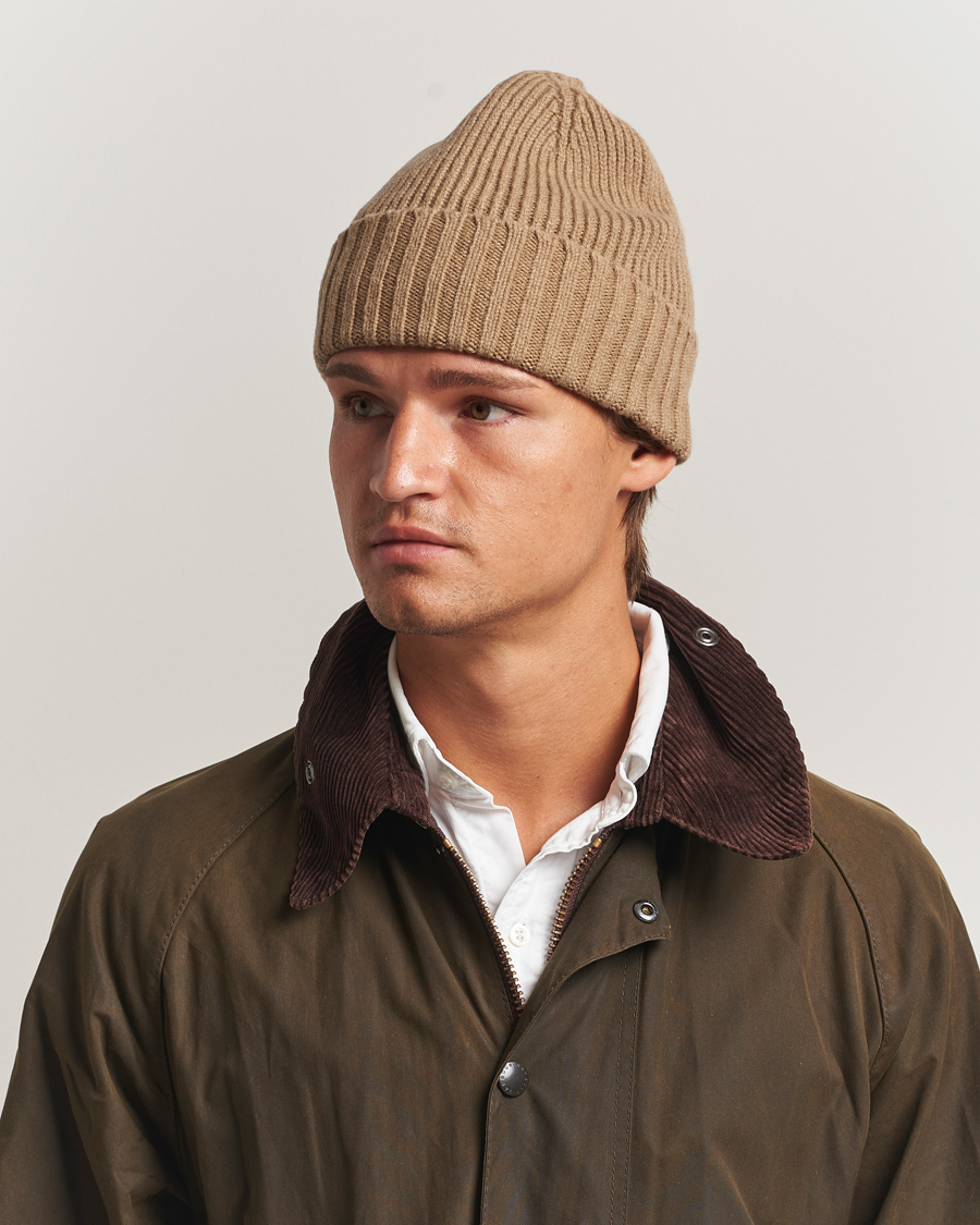 Men | Beanies | Robert Mackie | Kingswell Ribbed Wool/Cashmere Beanie Beige