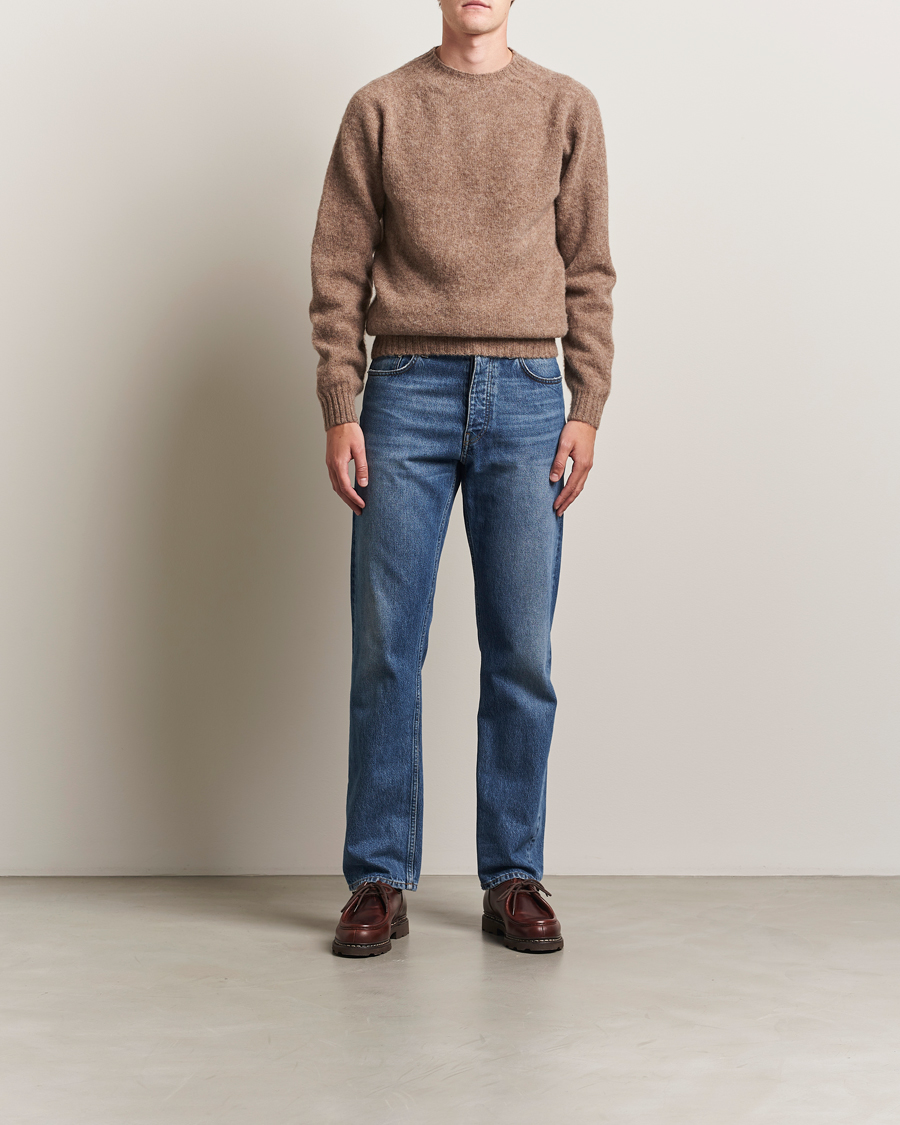 Men | Sweaters & Knitwear | Harley Of Scotland | Brushed Supersoft Lambswool Crewneck Tundra