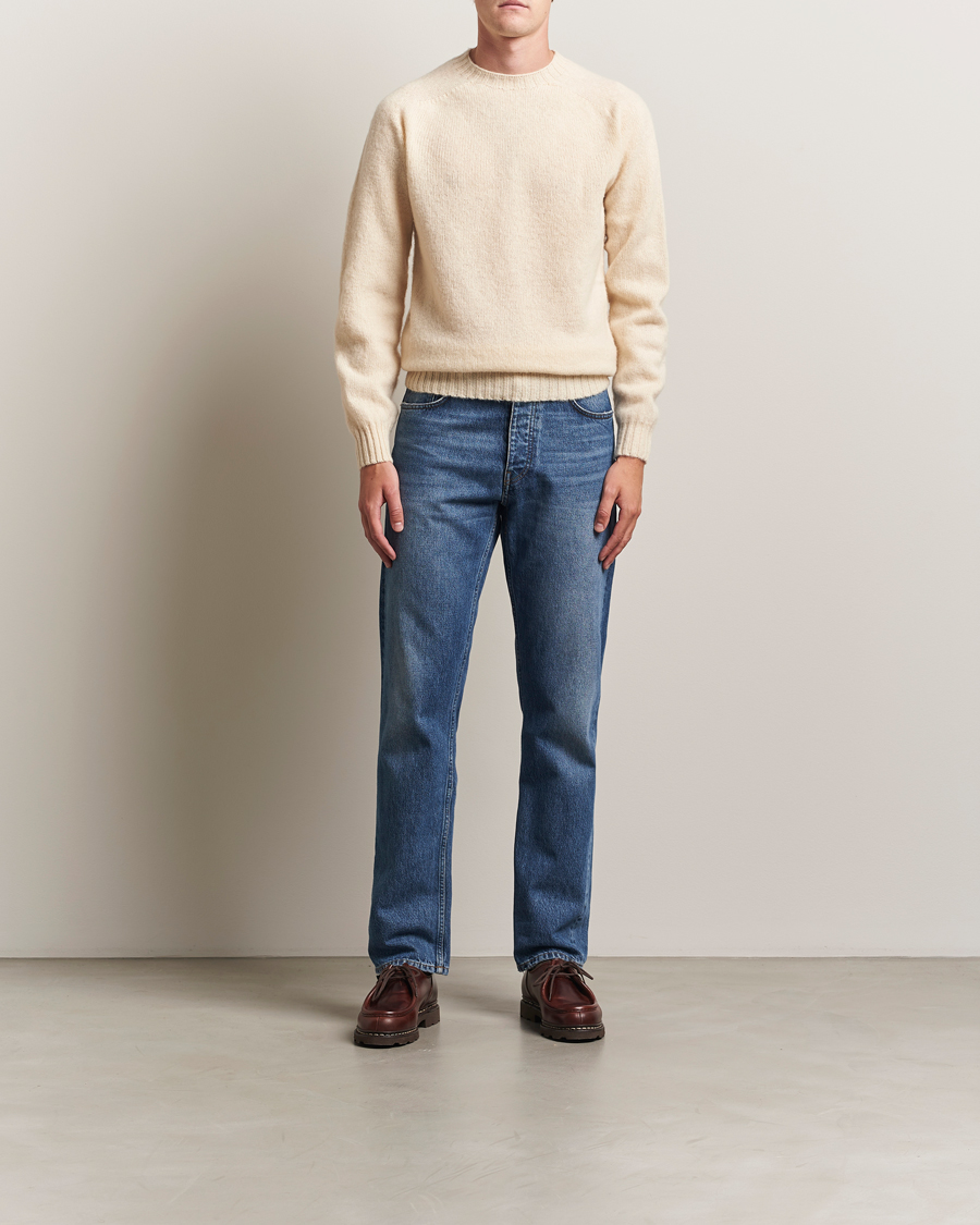 Men | Sweaters & Knitwear | Harley Of Scotland | Brushed Supersoft Lambswool Crewneck Vanilla