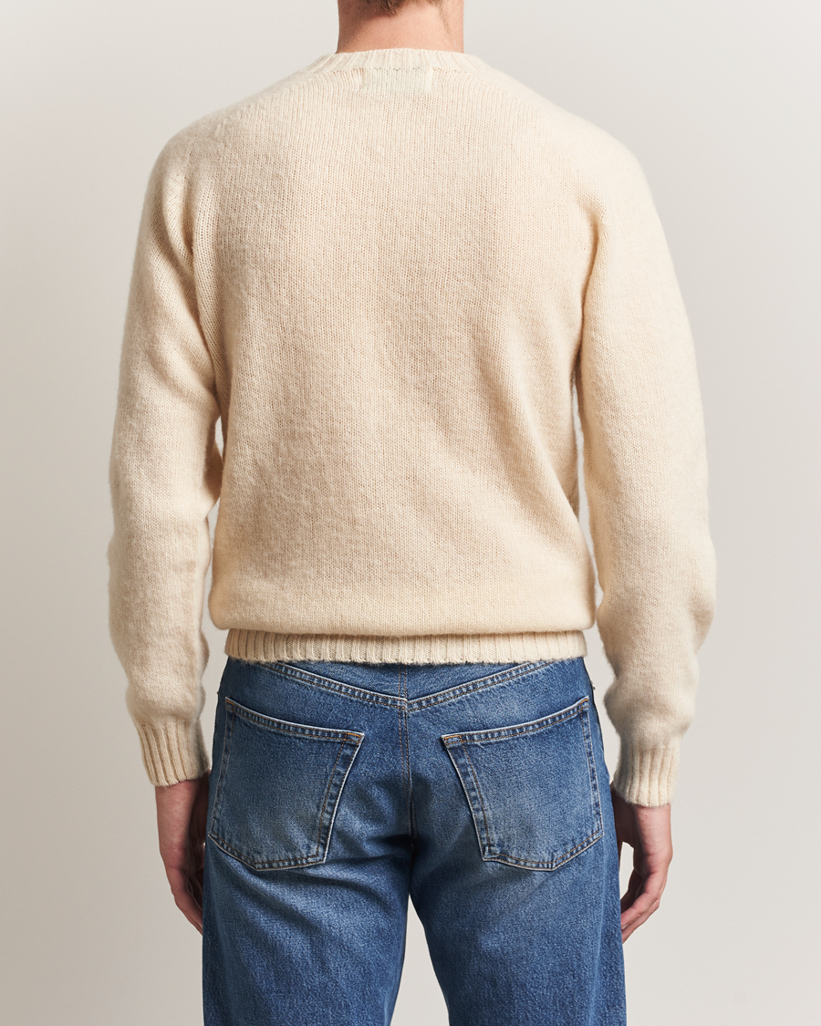 Men | Sweaters & Knitwear | Harley Of Scotland | Brushed Supersoft Lambswool Crewneck Vanilla