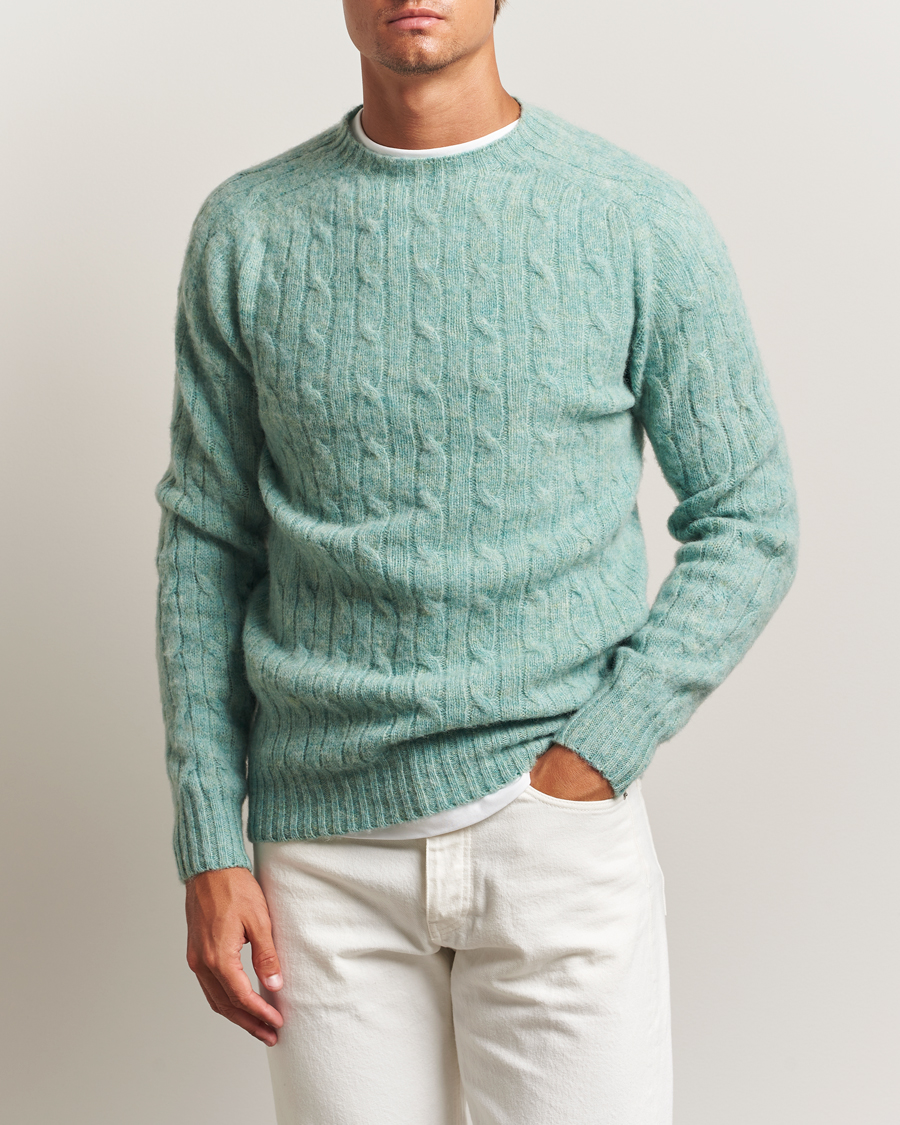 Men | Sweaters & Knitwear | Harley Of Scotland | Brushed Supersoft Lambswool Cable Opal