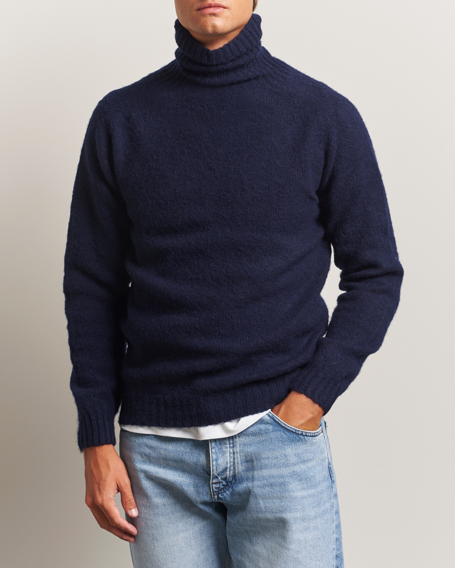 Men | Sweaters & Knitwear | Harley Of Scotland | Brushed Supersoft Lambswool Rollneck Navy