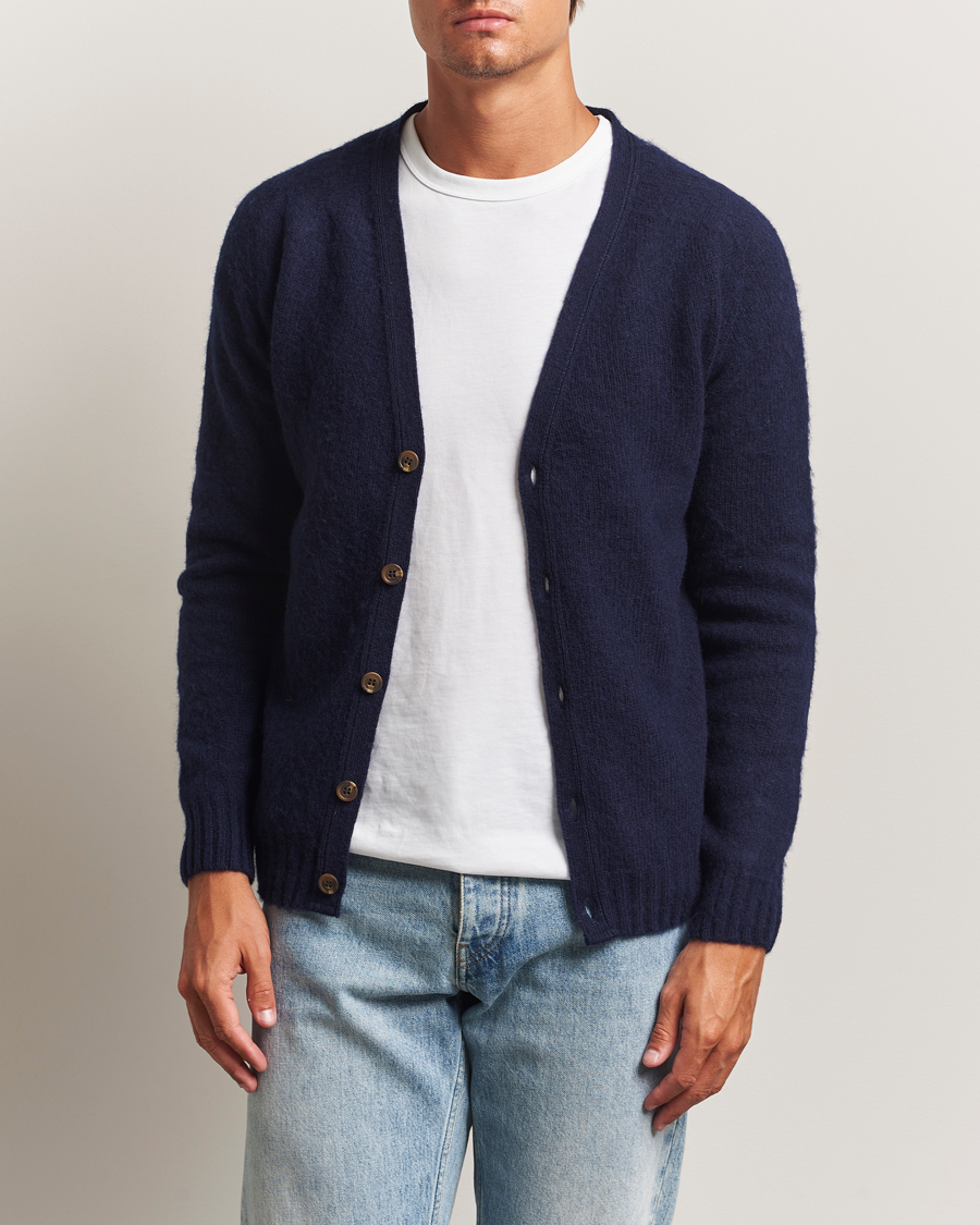 Men | Sweaters & Knitwear | Harley Of Scotland | Brushed Supersoft Lambswool Cardigan Navy