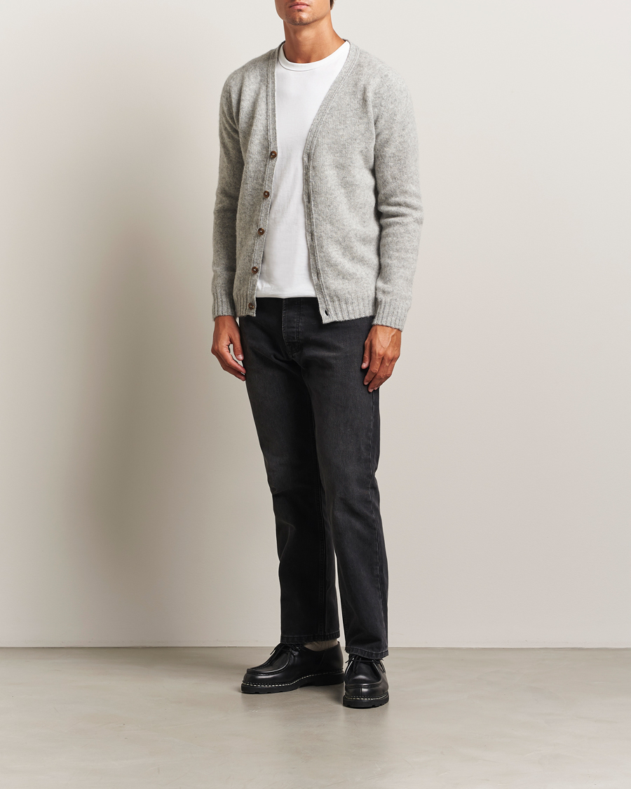 Men | Sweaters & Knitwear | Harley Of Scotland | Brushed Supersoft Lambswool Cardigan Silver
