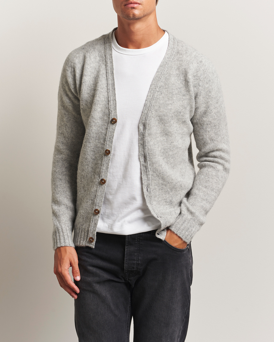 Men | Sweaters & Knitwear | Harley Of Scotland | Brushed Supersoft Lambswool Cardigan Silver
