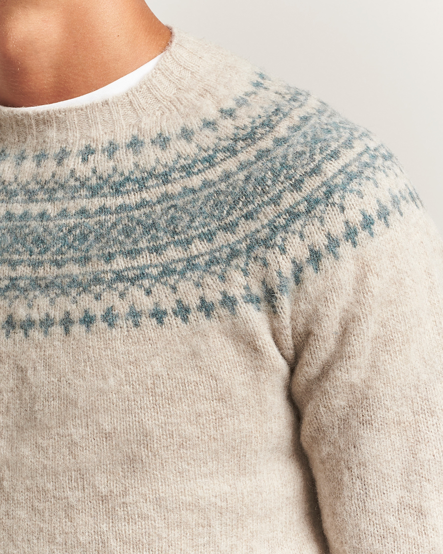 Men | Sweaters & Knitwear | Harley Of Scotland | Brushed Supersoft Lambswool Yolk Fairisle Beige