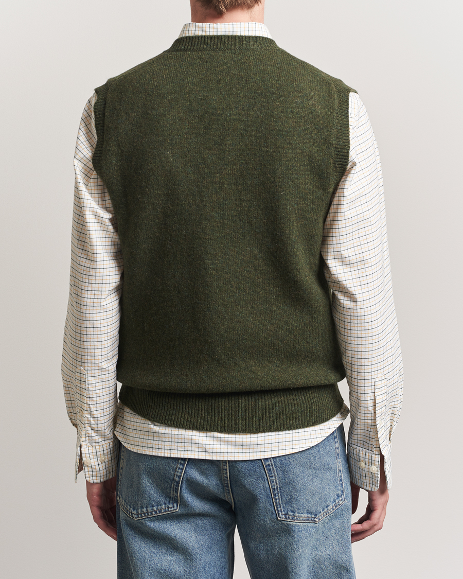 Men | Sweaters & Knitwear | Baracuta | Shetland Virgin Wool Vest Beech