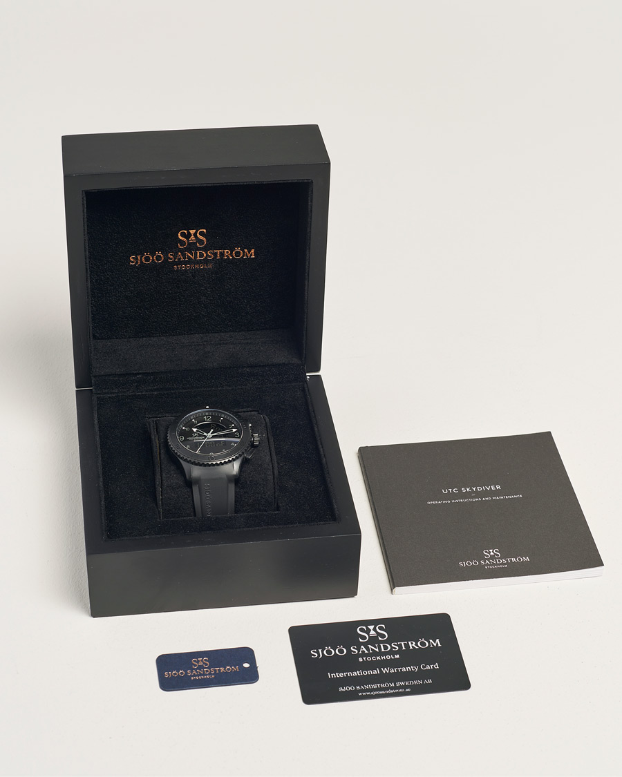 Men | Pre-Owned & Vintage Watches | Sjöö Sandström Pre-Owned | UTC Skydiver