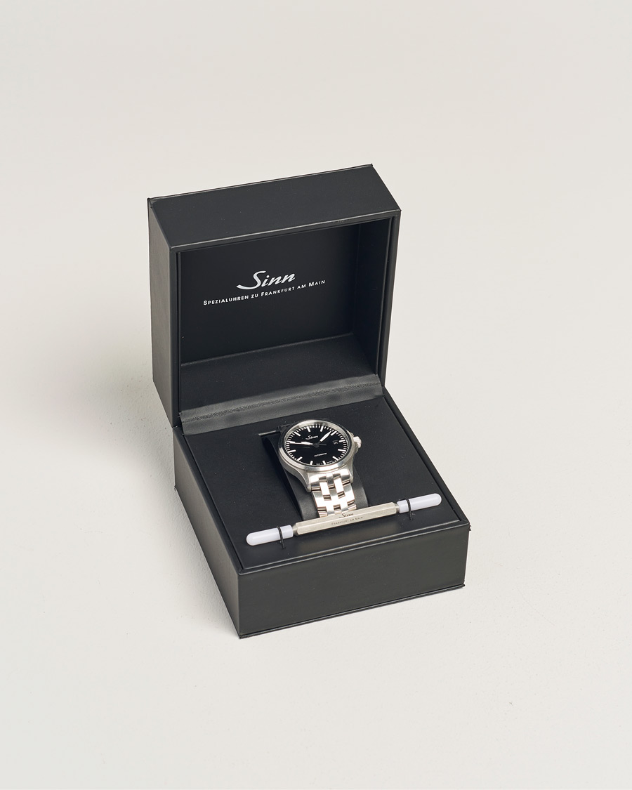 Men | Pre-Owned & Vintage Watches | Sinn Pre-Owned | 556 Date Stainless Steel Watch