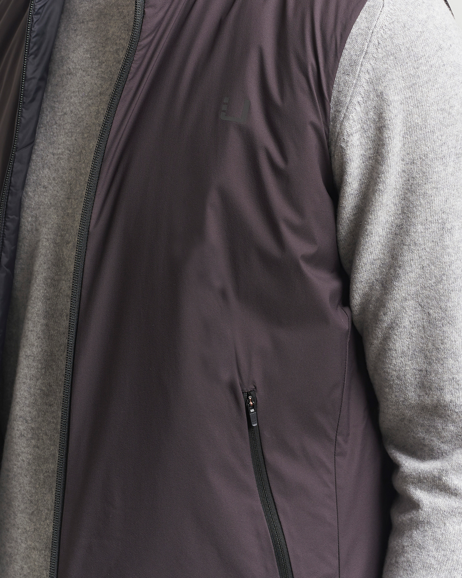 Men | Gilets | UBR | Raptor Lightweight Vest Espresso