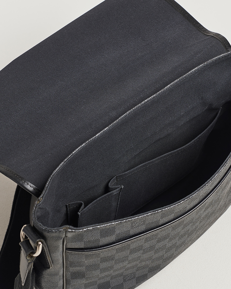 Men | Pre-Owned & Vintage Bags | Louis Vuitton Pre-Owned | Daniel MM Shoulder Bag Damier Graphite