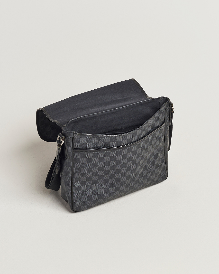 Men | Pre-Owned & Vintage Bags | Louis Vuitton Pre-Owned | Daniel MM Shoulder Bag Damier Graphite