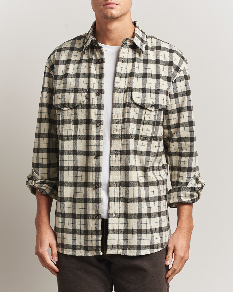 Men | Shirts | Filson | Checked Alaskan Guide Shirt Cream/Grey