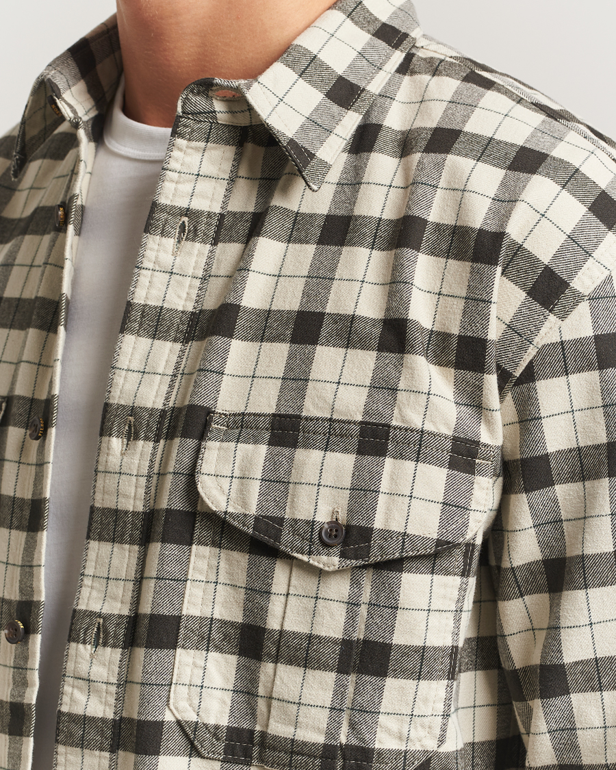 Men | Shirts | Filson | Checked Alaskan Guide Shirt Cream/Grey