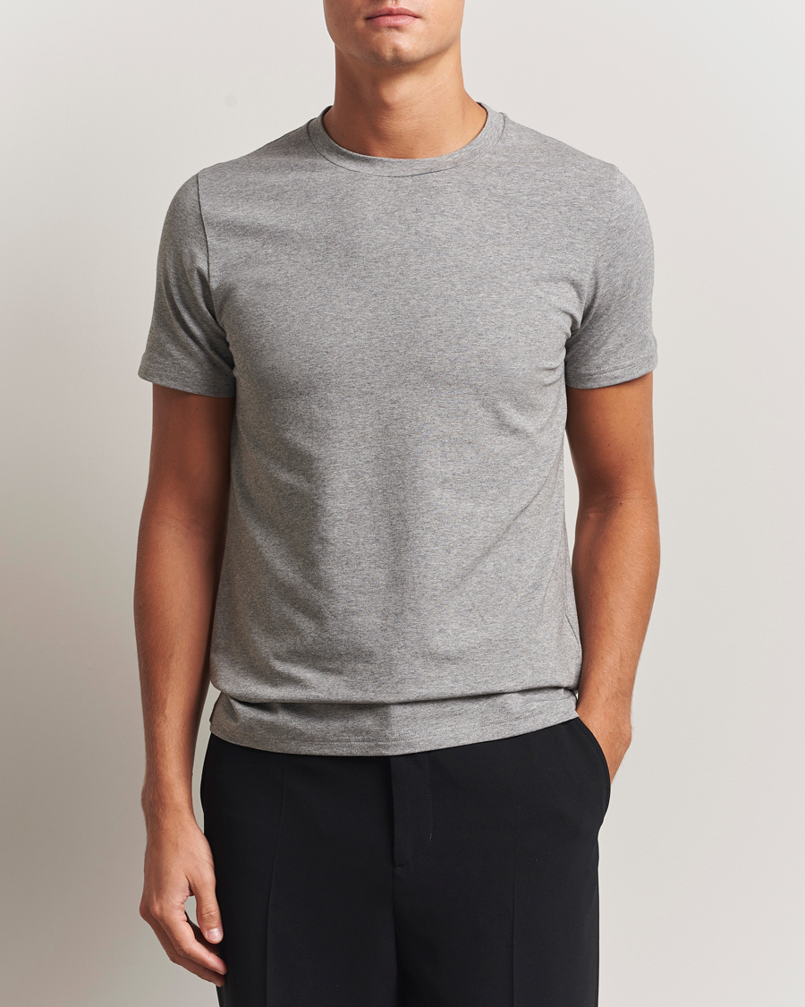 Men | T-Shirts | Filippa K | Soft Lycra T-Shirt Mid Grey Melange