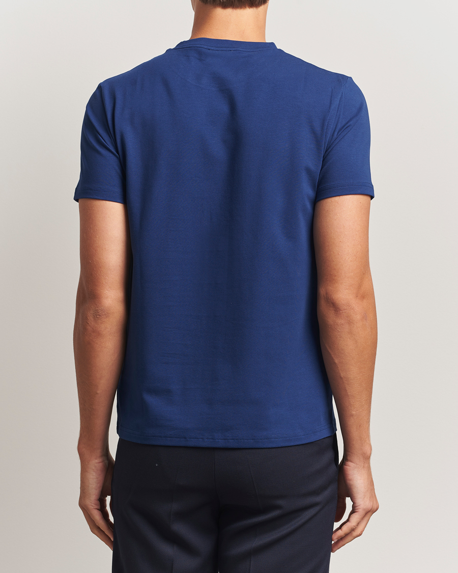 Men | T-Shirts | Filippa K | Soft Lycra T-Shirt Royal Navy