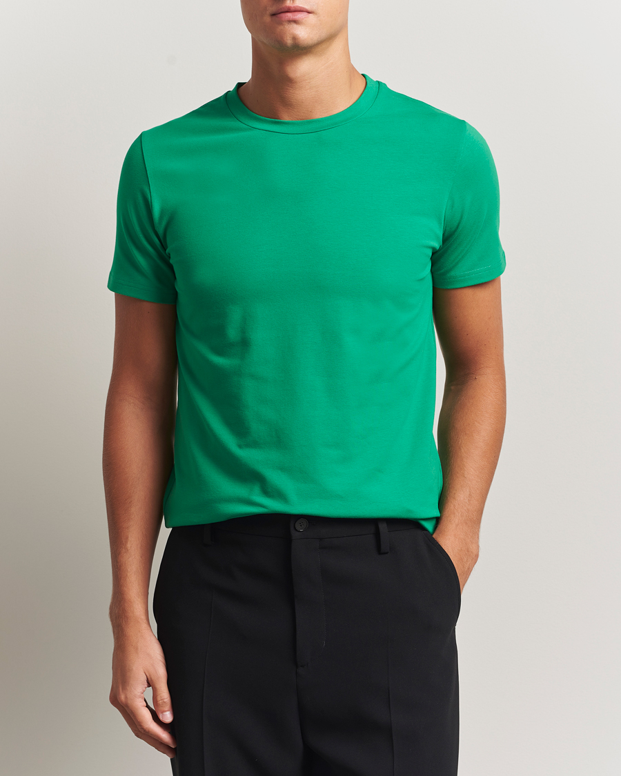 Men | T-Shirts | Filippa K | Soft Lycra T-Shirt Apple Green