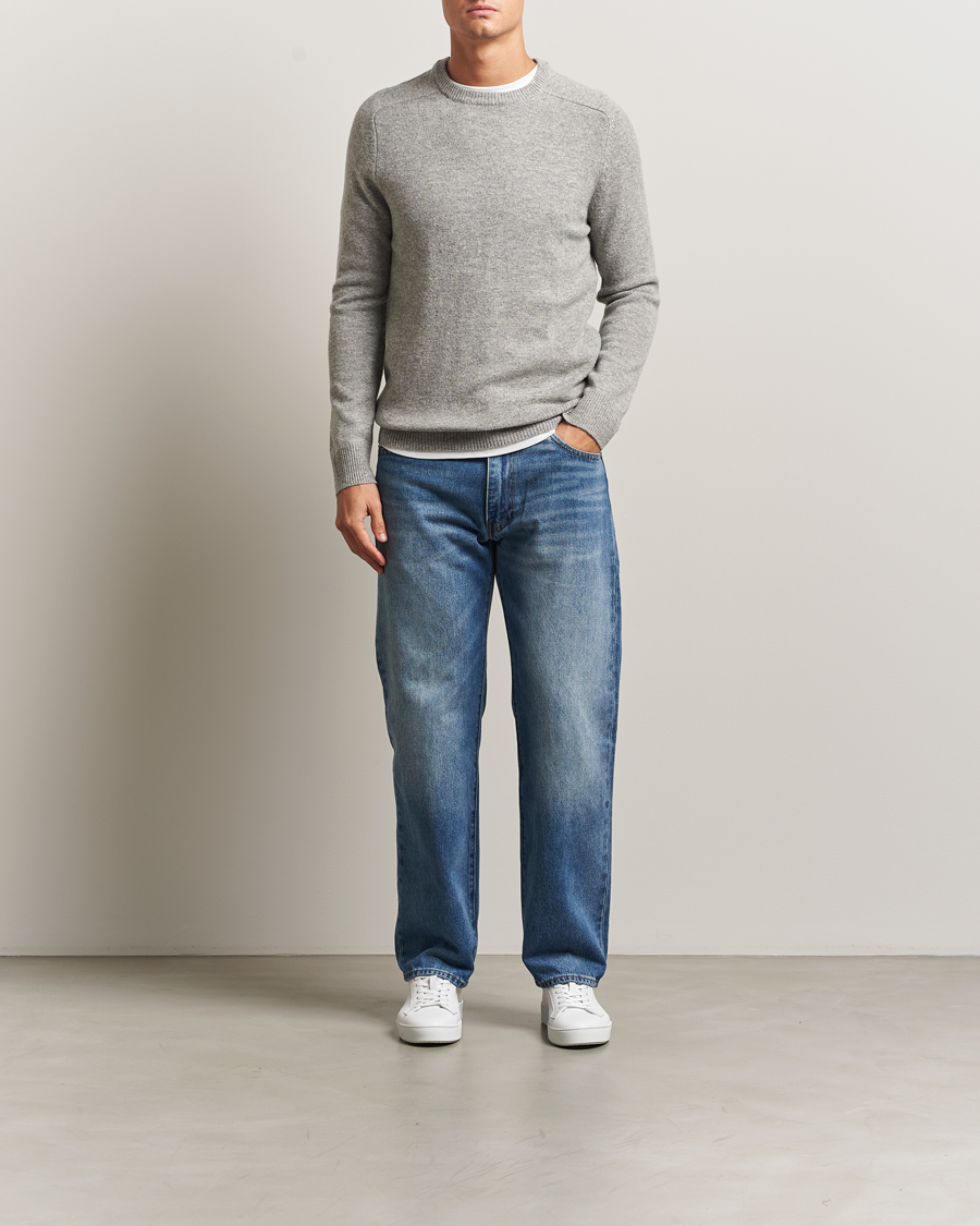 Men | Sweaters & Knitwear | A Day's March | Brodick Lambswool Sweater Grey Melange
