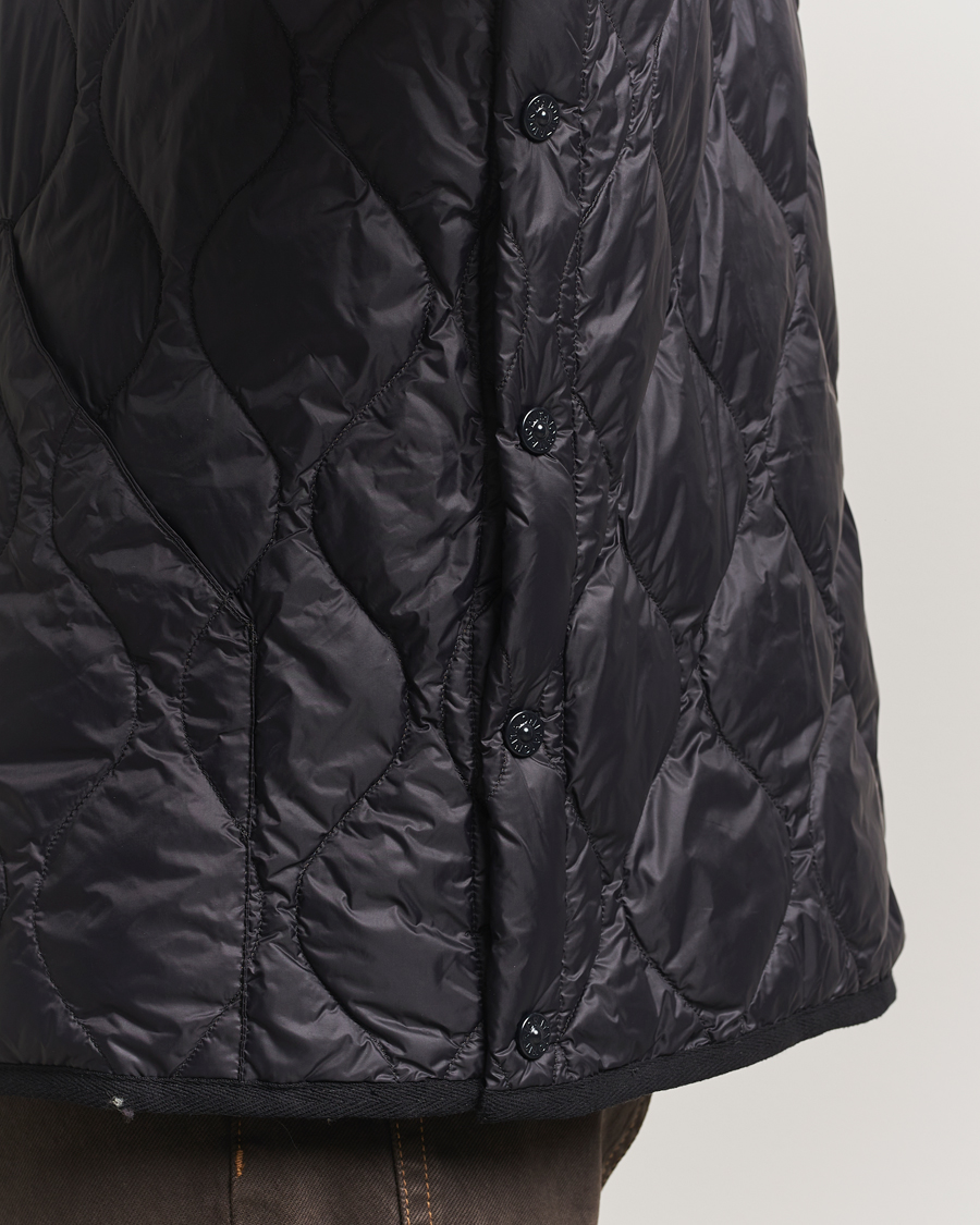 Men | Gilets | TAION | Military Crew Neck Down Vest Black