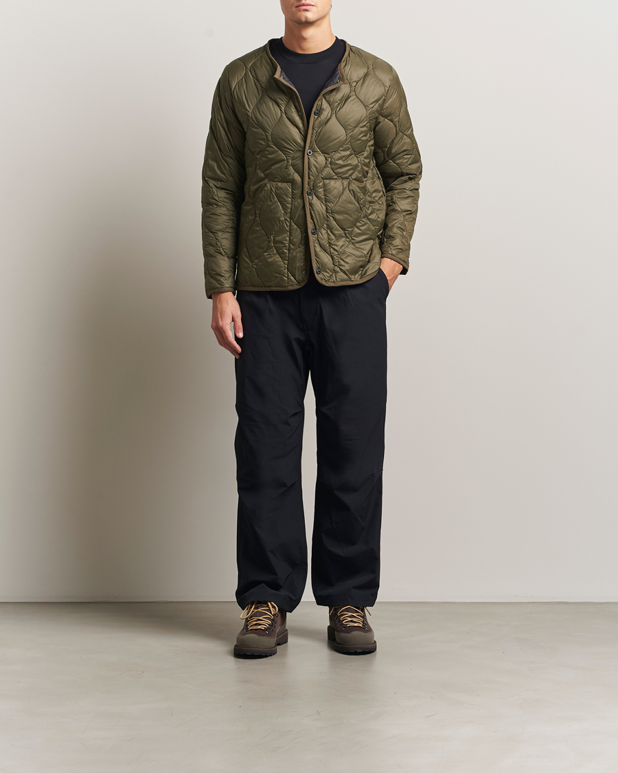 Men | Coats & Jackets | TAION | Military Crew Neck Down Jacket Dark Olive
