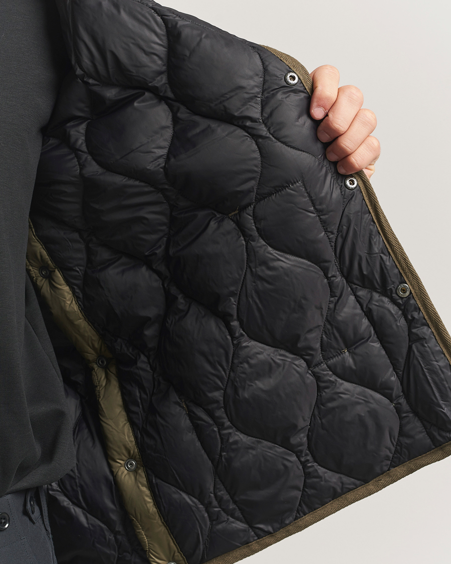 Men | Coats & Jackets | TAION | Military Crew Neck Down Jacket Dark Olive